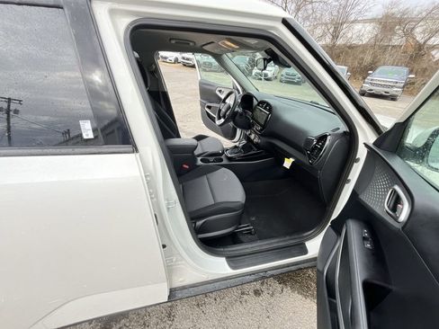 Used 2023 Kia Soul S image 24