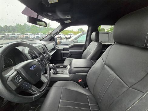 Used 2018 Ford F150 XLT w/ Equipment Group 302A Luxury AWD/4WD image 4