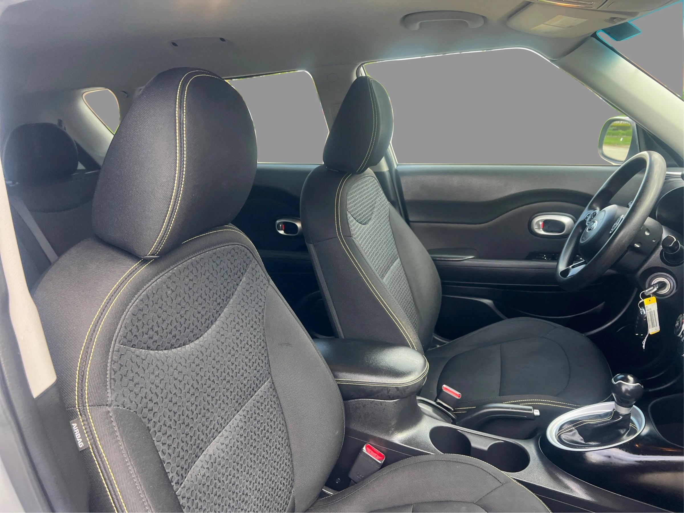 Used 2015 Kia Soul + FWD image 26