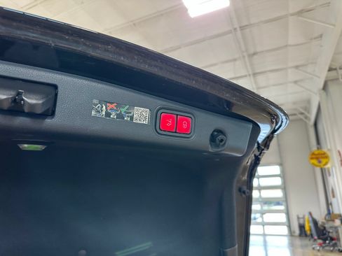 Used 2023 Mercedes-Benz E 350 Sedan image 41