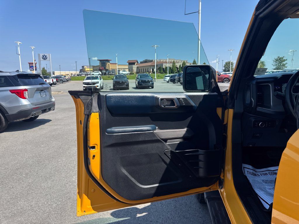 Used 2022 Ford Bronco Outer Banks AWD/4WD image 24