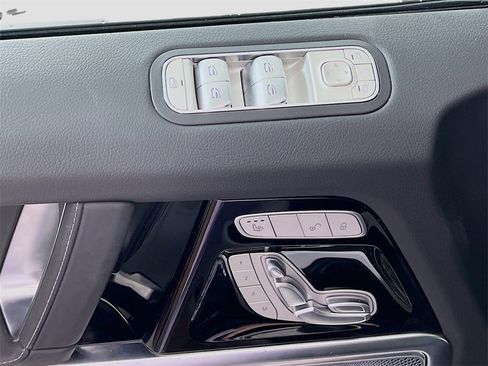 Used 2025 Mercedes-Benz G 550 G 550 image 20