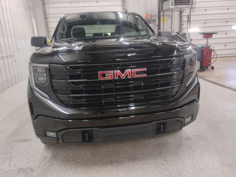 Used 2025 GMC Sierra 1500 Elevation image 6