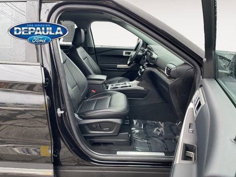 Used 2023 Ford Explorer Limited w/ Equipment Group 301A image 19