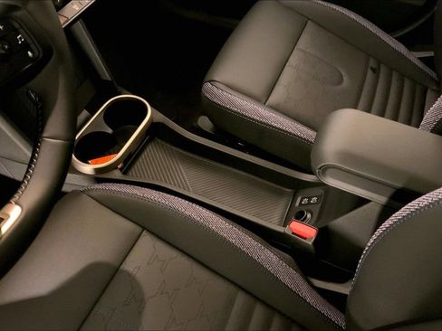 New 2026 MINI Cooper 4-Door Hardtop FWD image 6