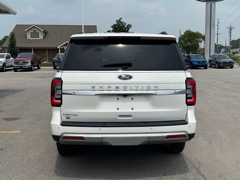 Used 2024 Ford Expedition Limited AWD/4WD image 6