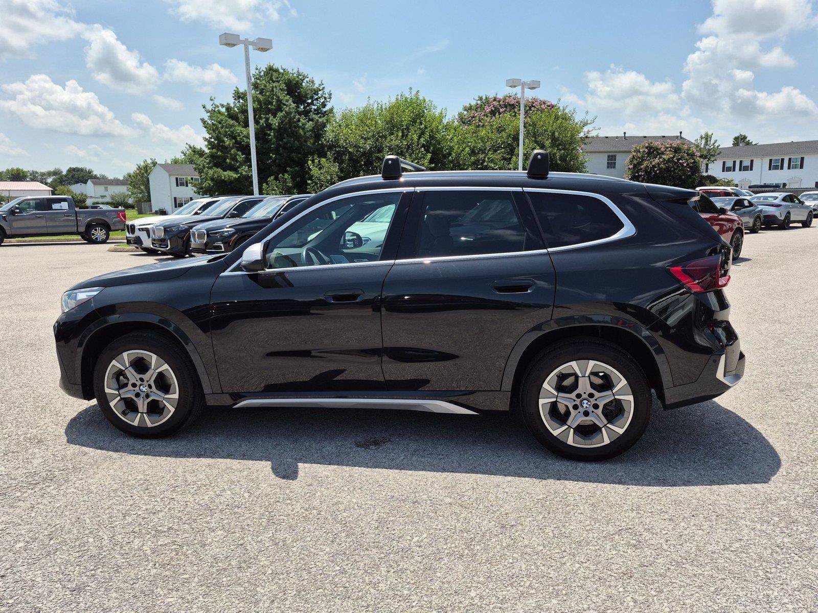 Used 2024 BMW X1 xDrive28i w/ Convenience Package AWD/4WD image 2