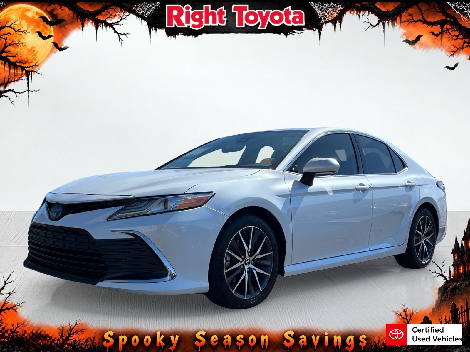 Certified 2022 Toyota Camry XLE FWD image 1