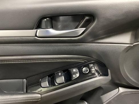 Certified 2023 Nissan Altima 2.5 SL AWD/4WD image 10
