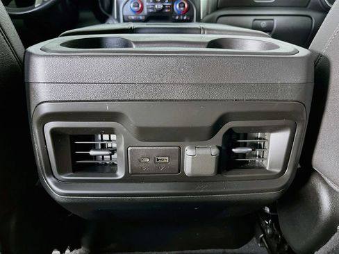 Used 2021 Chevrolet Silverado 1500 LT Trail Boss w/ Convenience Package II AWD/4WD image 31