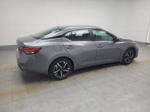 Used 2024 Nissan Sentra SV image 10