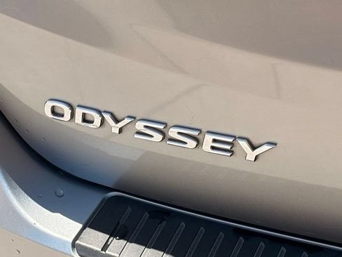 Used 2025 Honda Odyssey EX-L image 4