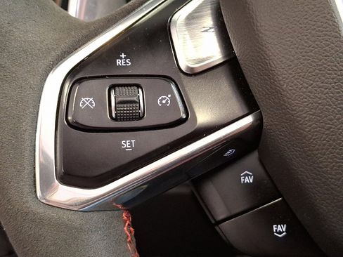 Used 2020 Chevrolet Corvette Stingray Preferred Cpe w/ 2LT Preferred Equipment Group image 23