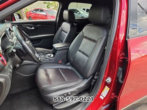 Used 2022 Chevrolet Blazer RS w/ Enhanced Convenience Package FWD image 9