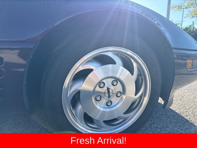 Used 1993 Chevrolet Corvette Coupe RWD image 10