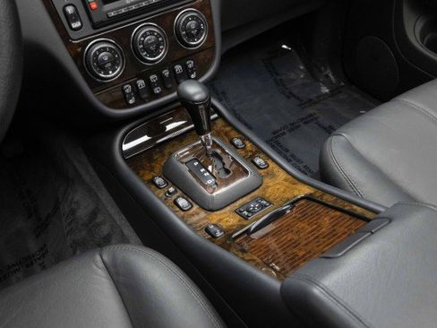 Used 2002 Mercedes-Benz ML 55 AMG 4MATIC image 22