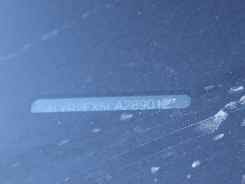 Used 2020 Land Rover Range Rover Velar S image 47