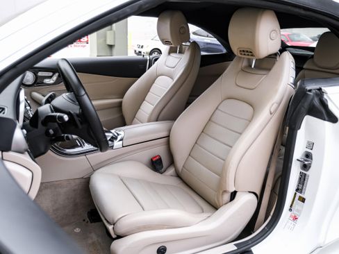 Used 2018 Mercedes-Benz C 300 Cabriolet image 30