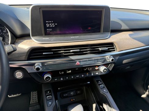 Used 2022 Kia Telluride SX w/ Towing Package image 12