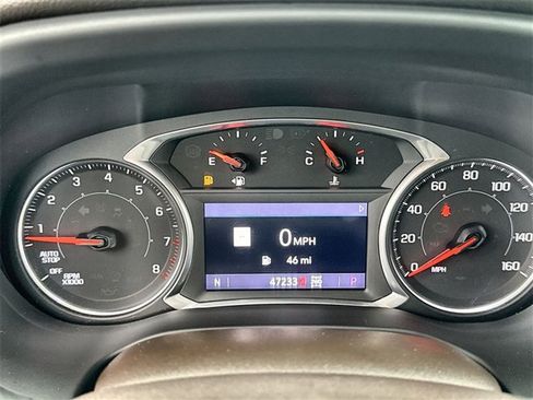 Certified 2021 GMC Acadia SLT w/ Preferred Package image 11