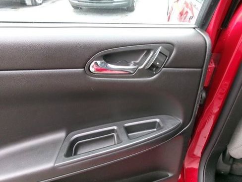 Used 2013 Chevrolet Impala LT FWD image 19
