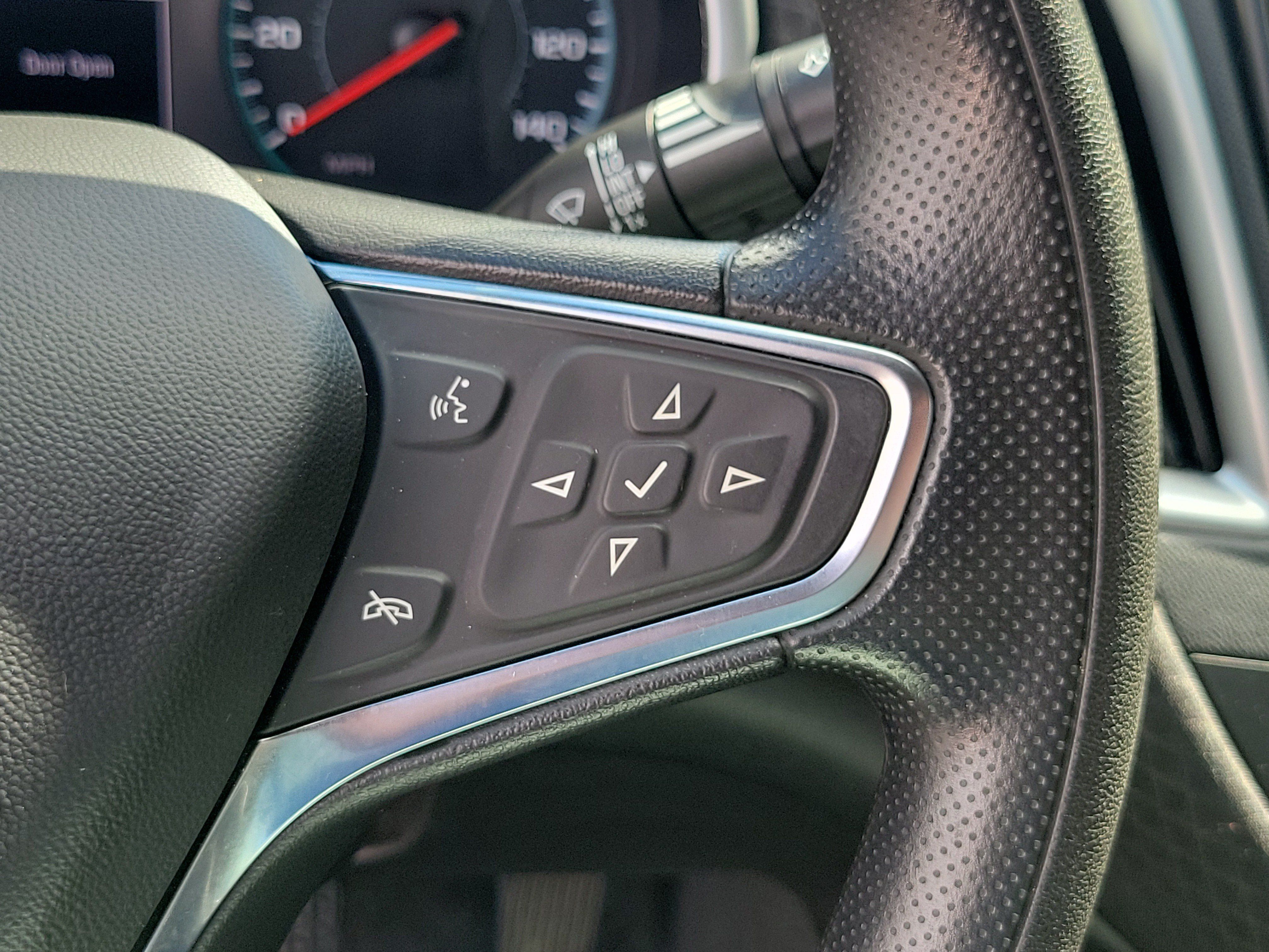 Used 2025 Chevrolet Malibu LT FWD image 28