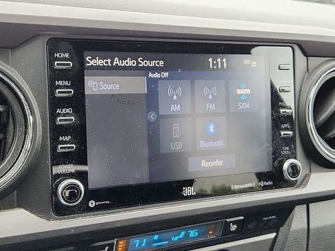 Used 2020 Toyota Tacoma TRD Sport w/ TRD Premium Sport Package AWD/4WD image 17