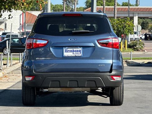 Used 2022 Ford EcoSport SE w/ SE Convenience Package image 5