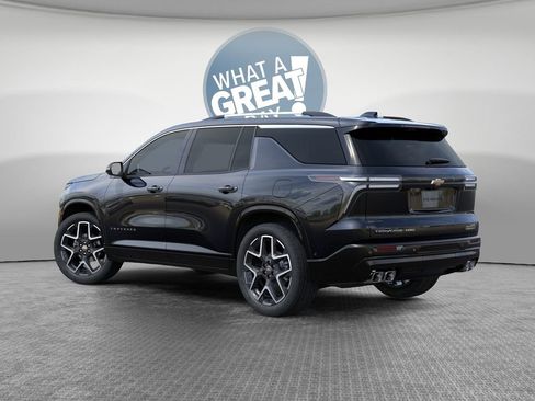 New 2026 Chevrolet Traverse High Country w/ LPO, Floor Liner Package AWD/4WD image 3
