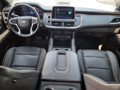 Used 2023 Chevrolet Tahoe Premier AWD/4WD image 27