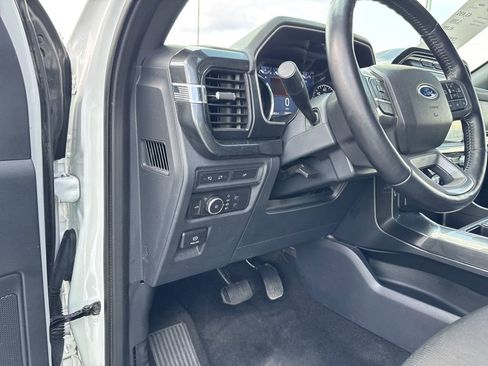 Certified 2022 Ford F150 XLT w/ Equipment Group 302A High image 22