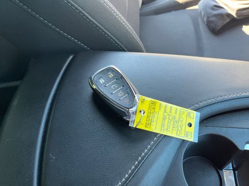 Used 2021 Chevrolet Camaro LT image 43