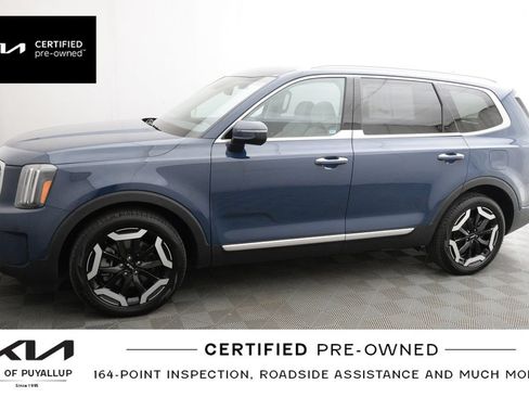 Certified 2024 Kia Telluride S w/ S Sunroof Package AWD/4WD image 9