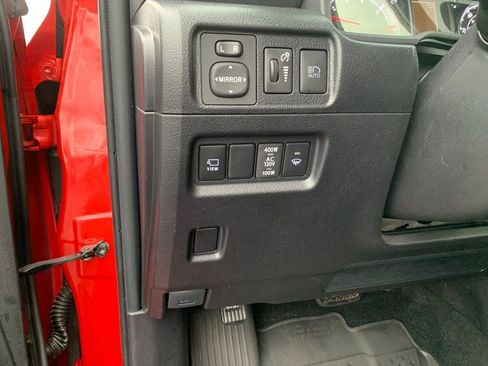 Used 2024 Toyota 4Runner Limited image 30