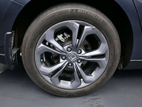 Used 2023 Honda Accord EX image 29
