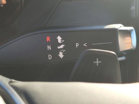 New 2026 GMC Acadia AT4 image 21