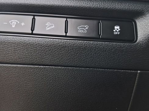 Certified 2025 Kia Telluride S image 28