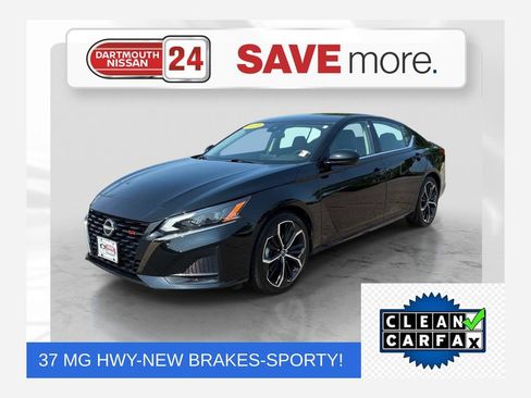 Used 2024 Nissan Altima 2.5 SR FWD image 1