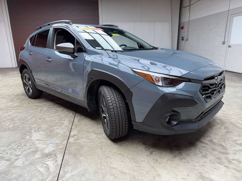 Used 2024 Subaru Crosstrek 2.0i Premium AWD/4WD image 7