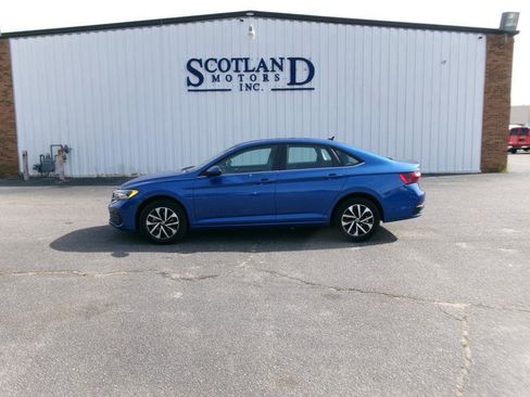 Used 2024 Volkswagen Jetta S image 1