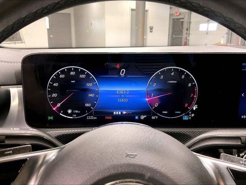 Used 2024 Mercedes-Benz CLA 250 4MATIC image 13