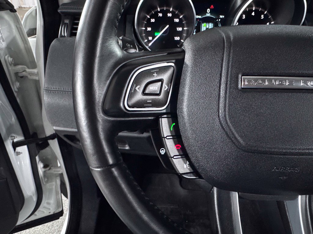 Used 2019 Land Rover Range Rover Evoque AWD/4WD image 26
