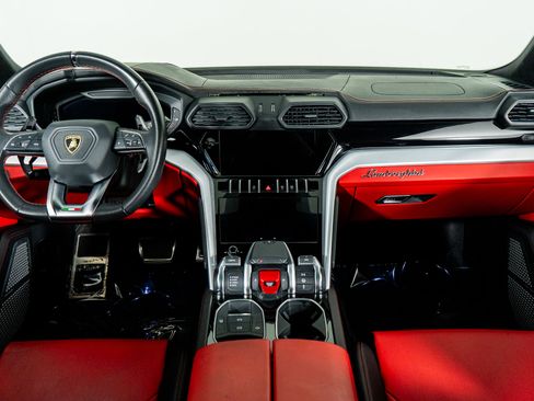 Used 2020 Lamborghini Urus image 53