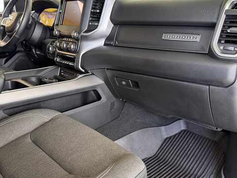 Used 2019 RAM 1500 Big Horn RWD image 12