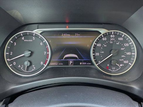 Used 2024 Nissan Sentra SV FWD image 11