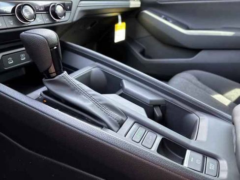 Certified 2025 Honda Accord SE image 14