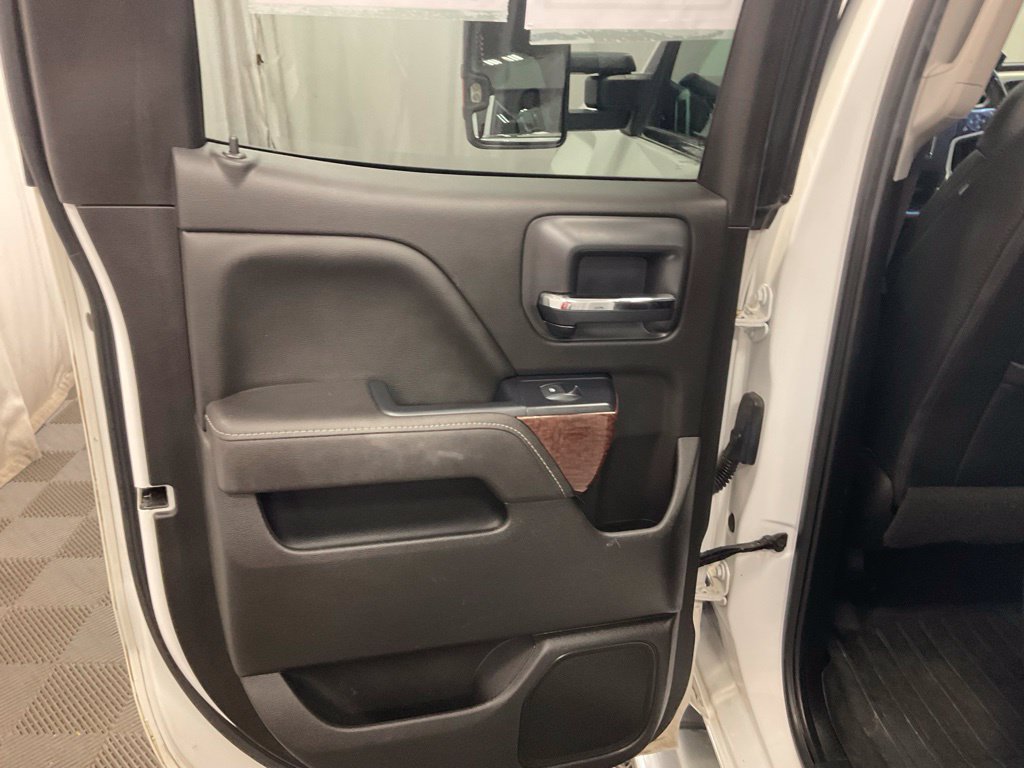Used 2017 GMC Sierra 1500 SLT w/ SLT Premium Package AWD/4WD image 31