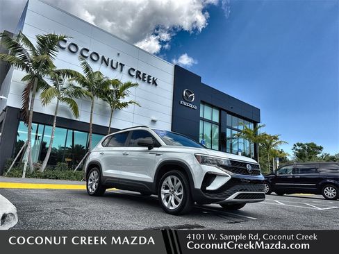 Used 2023 Volkswagen Taos S image 1