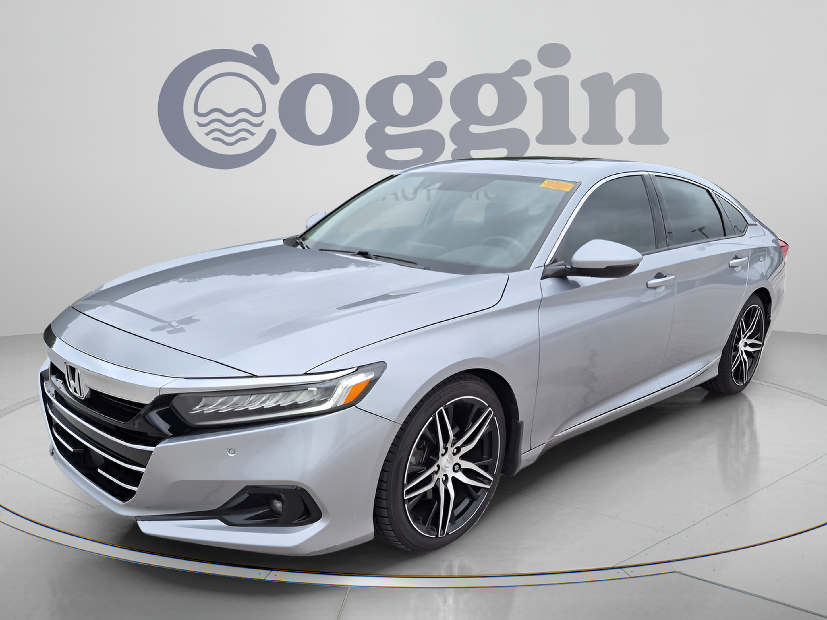 Used 2021 Honda Accord Touring image 1