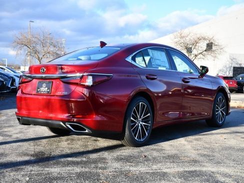 New 2025 Lexus ES 350 w/ Premium Package image 7